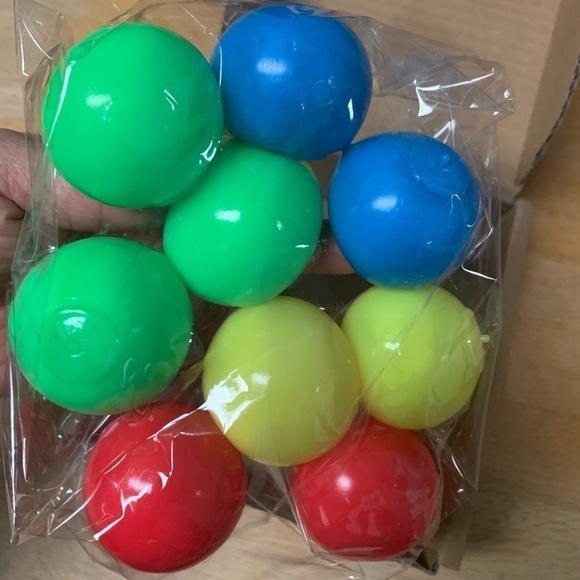 STICKY Ceiling, Squishy, Stress balls for all ages - Picture 6 of 10